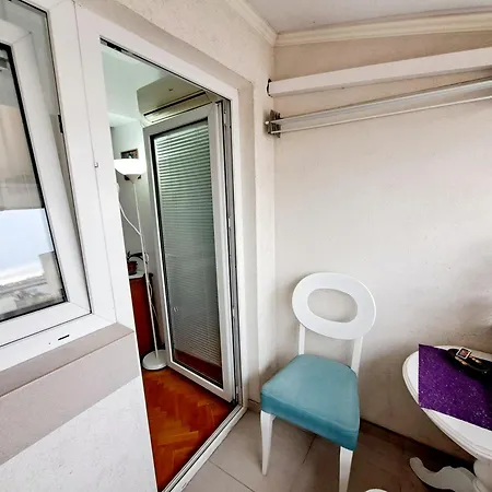 Apartment New Dorcol Ginger *